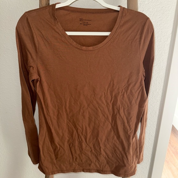 No Boundaries Brown Long Sleeve Tee - Picture 1 of 3